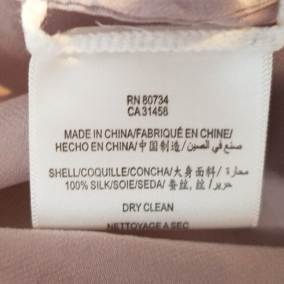 BCBGMAXAZRIA 100% silk aster Bessie blouse Large V-neck button front blush - Picture 11 of 11